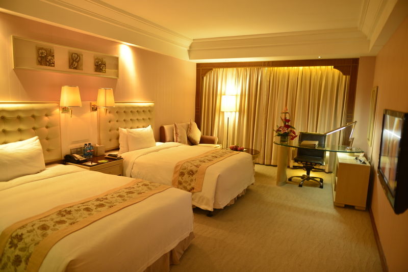 Vili International Hotel Гуанчжоу Екстер'єр фото